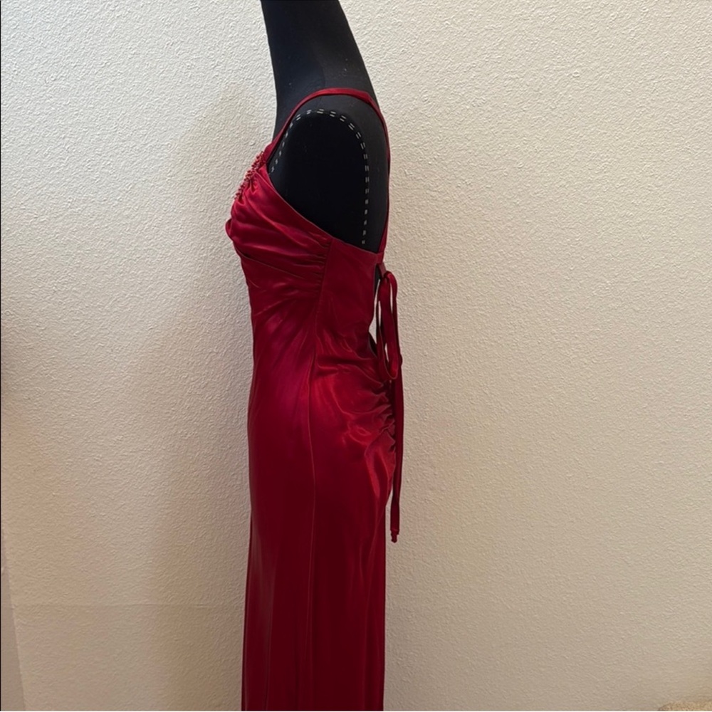 Zum Zum by Niki Livas Vibrant Red Party Gown - Picture 10 of 10